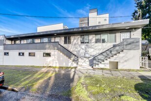 4210 SW Hinds St in Seattle, WA - Building Photo