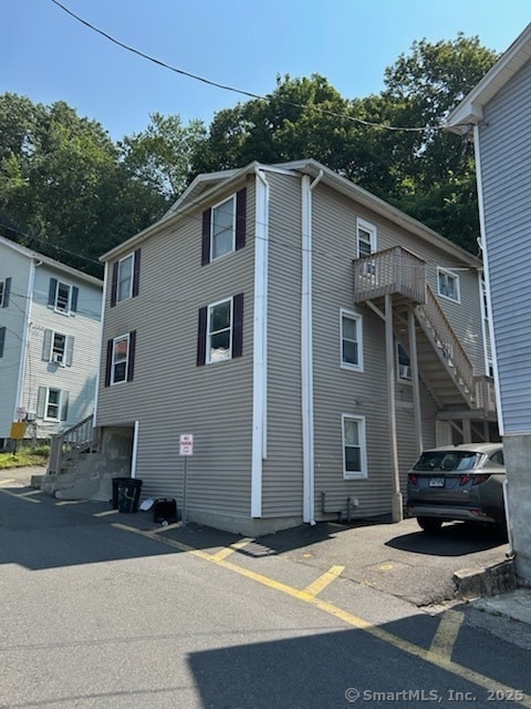 47 Gilbert St in Derby, CT - Building Photo - Building Photo