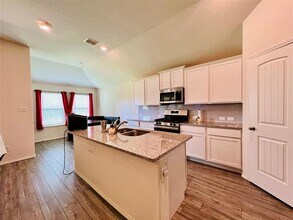 1450 Acmite Ave in Cross Roads, TX - Building Photo - Building Photo