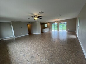 3057 Conway Blvd in Port Charlotte, FL - Building Photo - Building Photo