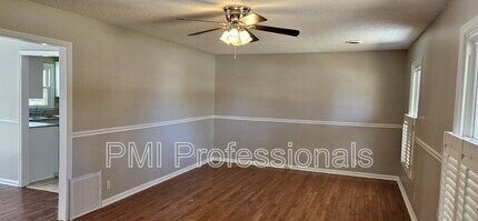 831 Greenfield Ct in Murfreesboro, TN - Building Photo - Building Photo