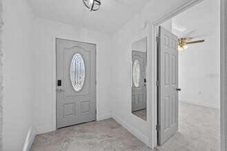 6935 Dimarco Rd in Tampa, FL - Building Photo - Building Photo