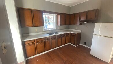 101 North George St, Unit Apt 2 in Pottsville, PA - Building Photo - Building Photo