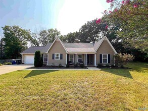 104 Kathy Cir in Madison, AL - Building Photo - Building Photo