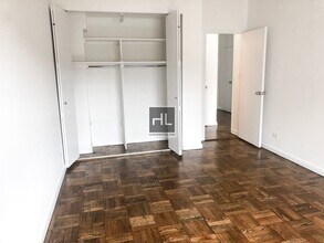 5 AVENUE in New York, NY - Foto de edificio - Building Photo