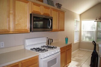 11903 Belle Ct in Pinehurst, TX - Building Photo - Building Photo