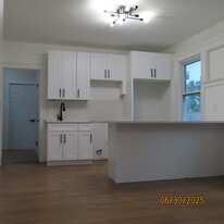 348 Boyden Ave, Unit 4 in Maplewood, NJ - Building Photo