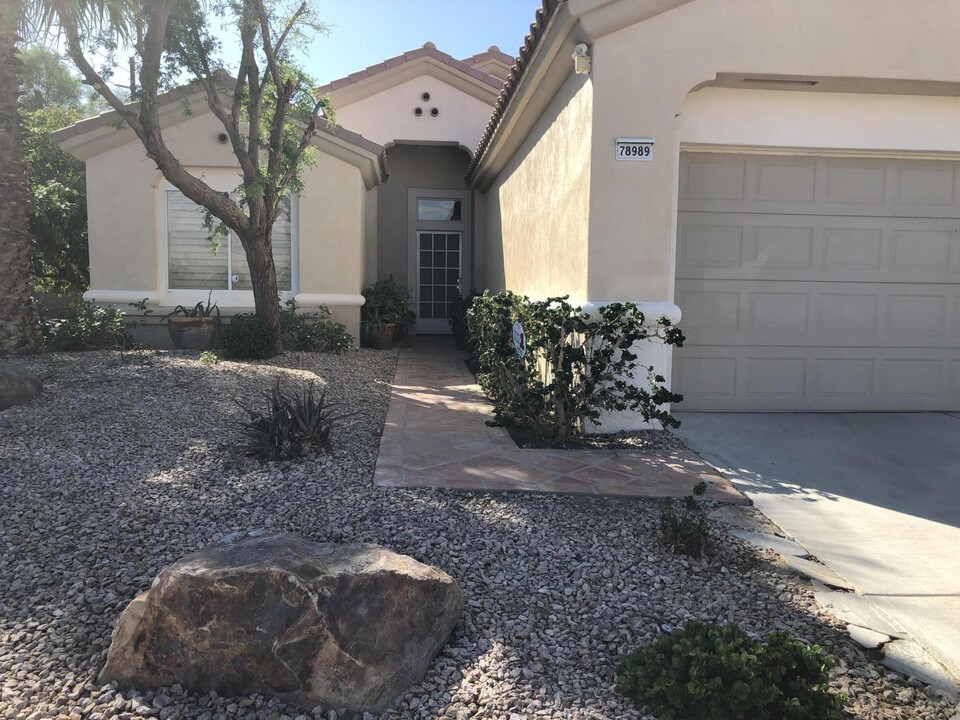 78989 Apricot Ln in Palm Desert, CA - Building Photo