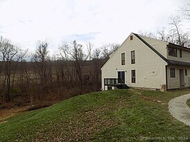 25 Anderson Rd in Sherman, CT - Building Photo
