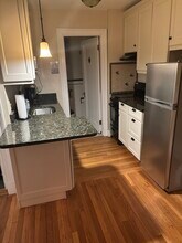 100 Charles St, Unit 1 in Boston, MA - Foto de edificio - Building Photo