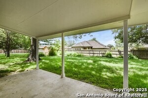 212 Galvin Dr in Seguin, TX - Building Photo - Building Photo