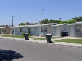 Monte Vista/Parkview/Haciendas Del Sol in Arvin, CA - Building Photo