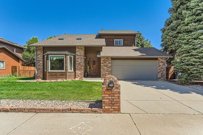 property at 945 W Alder St