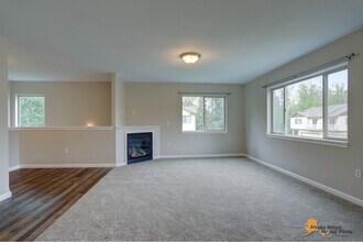 2813 S Avalon Cir in Wasilla, AK - Building Photo - Building Photo