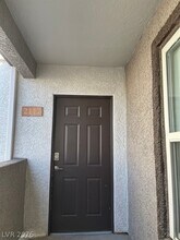 7255 W Sunset Rd in Las Vegas, NV - Building Photo - Building Photo