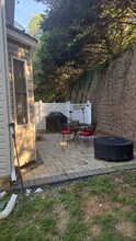 2110 Caroline St in Fredericksburg, VA - Building Photo - Building Photo