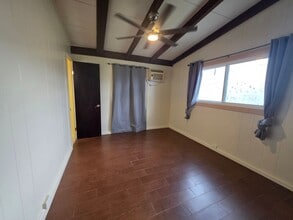 1030 Kahili Pl in Kailua, HI - Building Photo - Building Photo