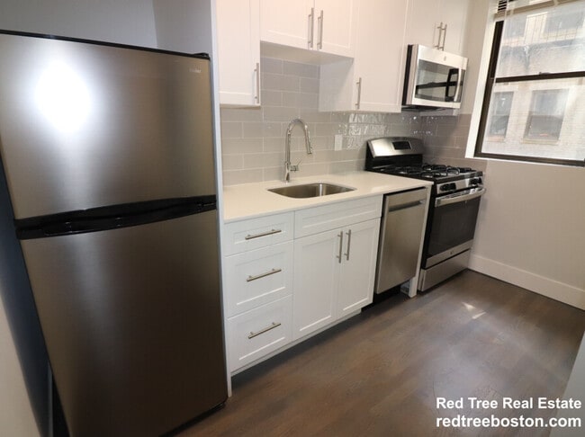 property at 81 Park Dr