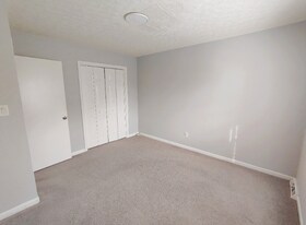 22 Fonda Dr in Lynchburg, VA - Building Photo