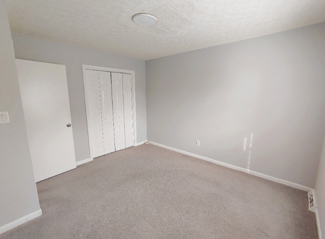 property at 22 Fonda Dr