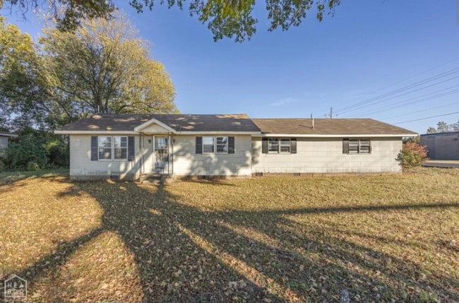 property at 1598 S Division St