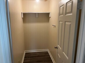 411 Cattleman Dr NE in Dalton, GA - Building Photo - Building Photo