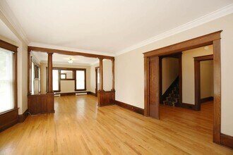 5 Valley Ave NW in Grand Rapids, MI - Building Photo - Building Photo