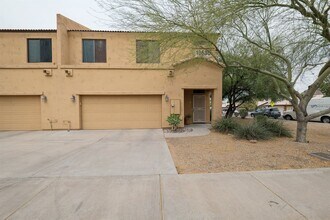 13636 North 21st Pl in Phoenix, AZ - Building Photo - Building Photo