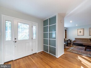 14901 Joshua Tree Rd in North Potomac, MD - Building Photo - Building Photo