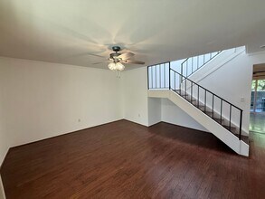 5360 Lake Murray Blvd in La Mesa, CA - Building Photo - Building Photo