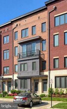 43185 Mongold Square in Ashburn, VA - Building Photo - Building Photo
