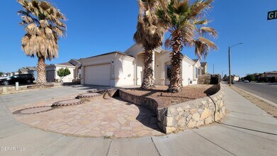 14281 Gil Reyes Dr in El Paso, TX - Building Photo - Building Photo