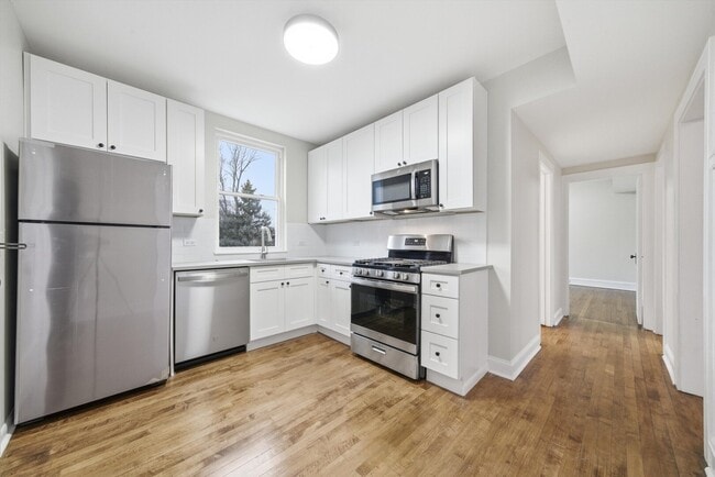 6938 N Campbell Ave in Chicago, IL - Building Photo - Building Photo