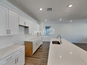 5855 Fly Fisher St in Las Vegas, NV - Building Photo - Building Photo