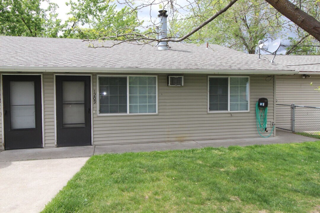 1205 N Cook St, Unit 1209 in Spokane, WA - Building Photo