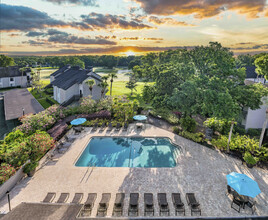 MAA Carrollwood in Tampa, FL - Foto de edificio - Building Photo