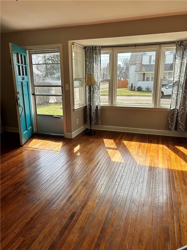 600 McDowell Pl in Elmira, NY - Building Photo - Building Photo