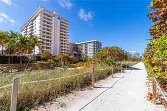 9225 Collins Ave in Surfside, FL - Building Photo - Building Photo