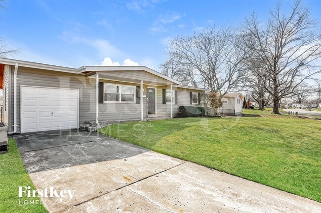 2170 Flight Dr in Florissant, MO - Building Photo - Building Photo