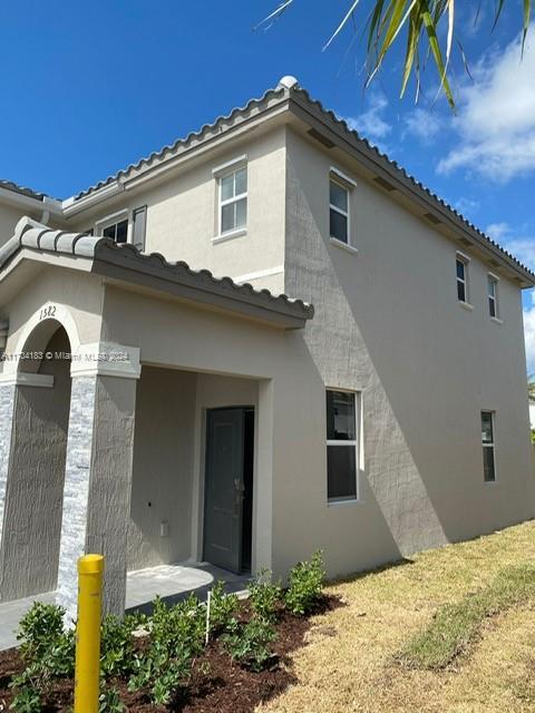 1582 SE 27th Terrace in Homestead, FL - Building Photo - Building Photo