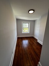 726 S 10th St, Unit 3F in Philadelphia, PA - Building Photo - Building Photo