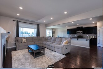 37829 30th Pl S in Federal Way, WA - Building Photo - Building Photo