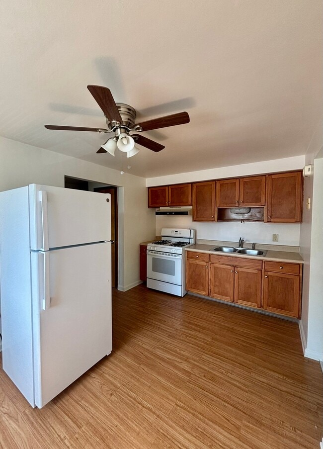 104 Hinchey Ave, Unit 3