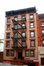 514 W 50th St in New York, NY - Building Photo - Building Photo