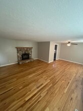 3677 Carmelle Ct NE in Salem, OR - Building Photo - Building Photo