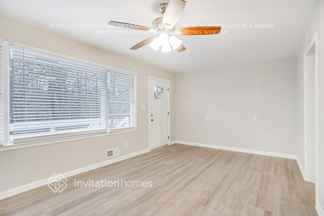 2298 Winfred Terrace in East Point, GA - Building Photo - Building Photo