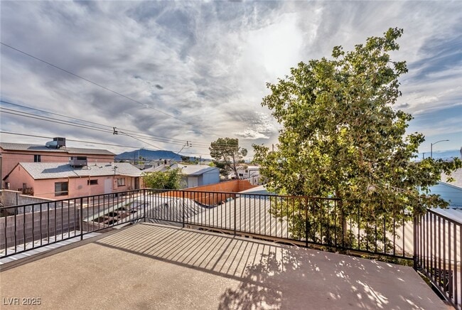 property at 113 Cedar St