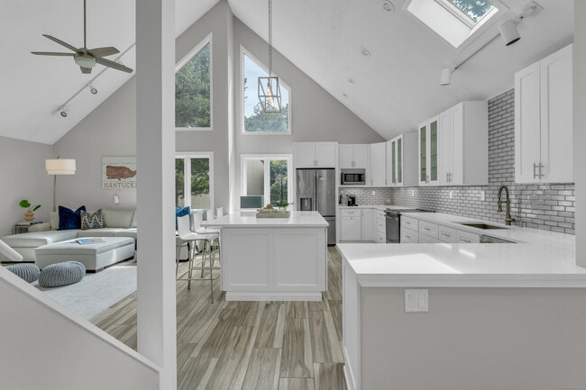 property at 11 Copper Hill Dr