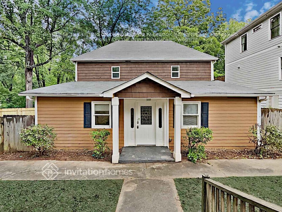 94 Ericson St SE in Atlanta, GA - Building Photo