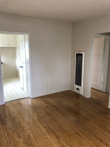 914 E 68th St, Unit A